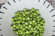 以黑暗料理王为灵感的豌豆胡萝卜焖饭皇冠菜谱（玩转黑暗料理王，尝遍豌豆胡萝卜焖饭的无限可能）