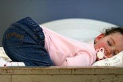 《以熟睡的女孩游戏攻略》——揭秘背后的谜团（解密游戏中的线索与谜题，让你成为真正的冒险家！）